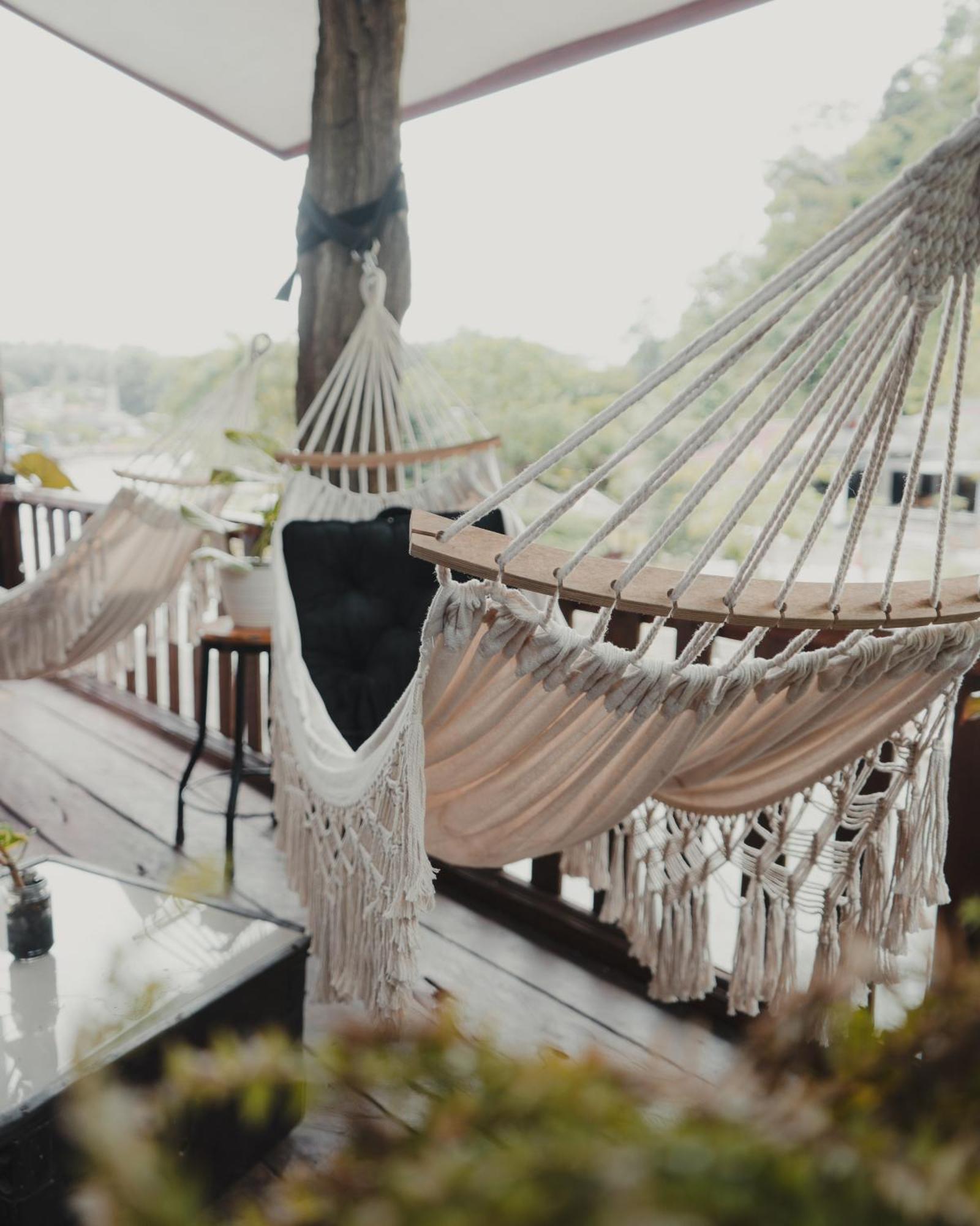 Charlys Little House Hotel Bukit Lawang Ngoại thất bức ảnh