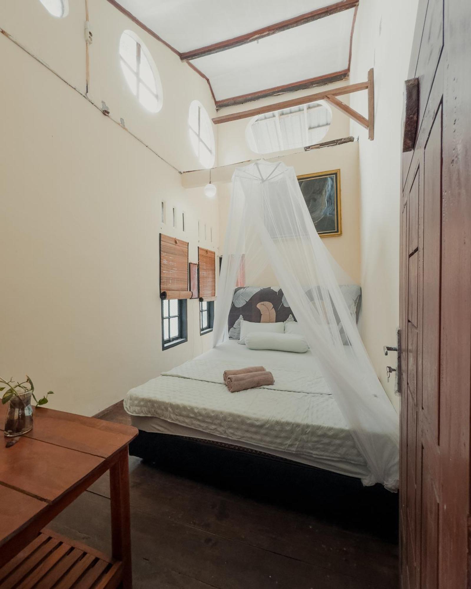 Charlys Little House Hotel Bukit Lawang Ngoại thất bức ảnh